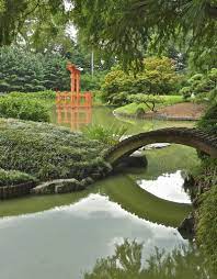 Japanese Hill And Pond Garden Japanese Garden Japan Garden Japanese Garden Plants