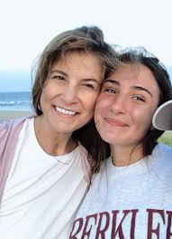 Hi everyone, My name is Noah, and I'm a 24-year-old robotics student from  Germany. I'll be in Boston as a visiting researcher for my master's thesis  at MIT from January to June