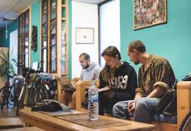 So sánh giá và tìm ưu đãi tốt nhất cho cadiz inn backpackers ở cadiz (andalusia) trên kayak. 10 Top Hostels In Cadiz Find Paradise In 2021