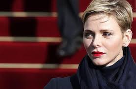 Und das gilt nicht nur für ihre outfits, sondern auch für ihre frisur. Charlene Von Monaco Die Furstin Etabliert Den Royalen Undercut Panorama Stuttgarter Zeitung