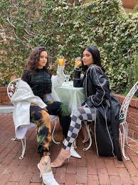 Born in barcelona, spain #2. Kylie Jenner On Twitter Madre Mia Rosalia