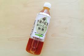 香りがすばらしい おにぎりにもあう 午後の紅茶 おいしい無糖 茶活 Chakatsu