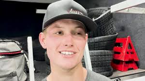 Another Justin Peck wing dance! 🍻 The Rudeen Racing #26 celebrates their  second Kubota Tractor Corporation High Limit Racing win of the year  together after a non-stop duel through traffic at Butler