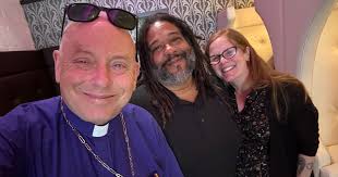 An Episcopal power couple