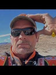 What Is Austin 316s Background