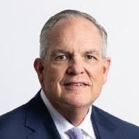 Dennis Sisk's Instagram, Twitter & Facebook