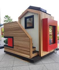 Pin By Bazdarifitsh Tore On Casinha Play Houses Tiny House Design Modern Playhouse