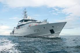 Maybe you would like to learn more about one of these? La Combattante Troisieme Navire De Guerre Aux Antilles