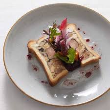 Pate En Croute De Chevreuil Foie Gras Et Chataignes Betterave Et Pickles De Girolles Posted By Chef Yann Eber Yann Eber Via The Truefoodies App I 2020