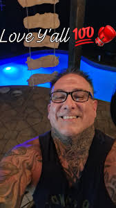 Ur favourite line by Vargas is ......🤨 Mine is "Portable Night!!"😎