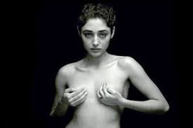 Check spelling or type a new query. Iranerin Wegen Nacktbilds Verbannt Welt Vienna At