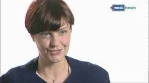 Donna Bryce's Instagram, Twitter & Facebook