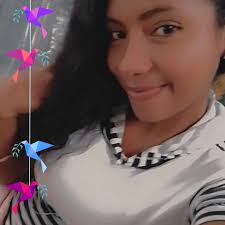 Zuleidy López updated her profile picture.