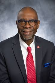 Emma Proffitt's Instagram, Twitter & Facebook