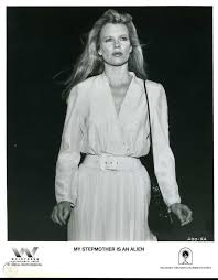 My stepmother is an alien (1988). Kim Basinger My Stepmother Is An Alien Original 8x10 Photo K3114 1797027273