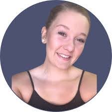 Karen Viets's Instagram, Twitter & Facebook