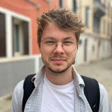 Thrilled to announce I've joined Fnatic and will be leading