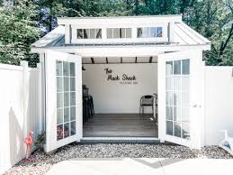 Pool Shed Bar In 2020 Pool Shed Shed Interior Outdoor Diy Projects