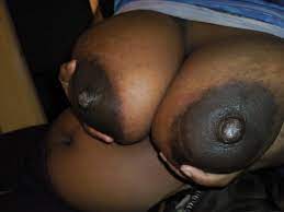 Big black nippls
