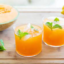 Ferrand dry curacao, 0.5 oz. 4 Refreshing Summer Drinks All Non Alcoholic And Easy To Make