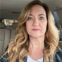 Melissa Polston's Instagram, Twitter & Facebook