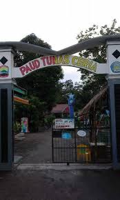 Menurutku ekonomi kami bisa dibilang cukup. Menapaki Golden Age Melalui Paud Tunas Ceria Tanjung Bintang Lampung Selatan Greentech Indonesia