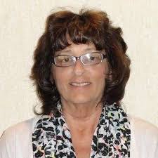 Deb Spicer's Instagram, Twitter & Facebook