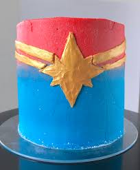 This marvelous catwoman cake was made by federica cupola from le delzle di kicca. Paying Homage To Captain Marvel In Cake Form Marvel