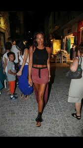 En ucuz eda taşpınar kozmetik malzemeleri ve kampanyalar hakkında bilgi almak için tıklayın! Eda Taspinar Summer Outfits Street Style Fashion