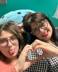 Fundraiser for Donna Oliver by Abbey Weaver : Fight Lymphoma Relapse with  Flora!