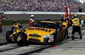 I think kurt busch won the first nextel cup the following year. Reliving The End Of An Era The Last Winston Cup Season Winston Cup Museum Special Event Center