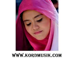 Imratul najwa abdul latif, famously known by her stage name, najwa latif, was only 16 years old when she. Kunci Gitar Najwa Latif Jauh Lirik Dan Kuci Gitar Terbaik