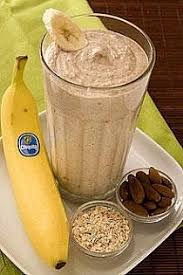 Bananowy Shake Na Sniadanie 2x Banana 2x Ice 1 2 Szk Banana Oatmeal Smoothie Food Oatmeal Smoothie Recipes