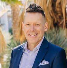 What does "Bring Vacations Home" mean to you? As part of our Vacasa Voices  series, we put this question to Alex Pedigo, Vacasa's Senior Director of  Business Development. Like many of us,