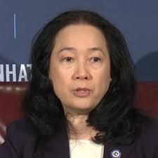 Wai Chin's Instagram, Twitter & Facebook