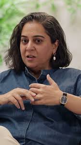 فاطمة حيات: تمكين المرأة في الرياضة