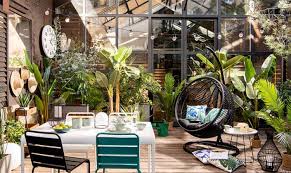 Entdecken Sie Den Neuen Dekotrend Hanoi Bei Maisons Du Monde Und Lassen Sie Sich Fur Ihre Einrichtung Inspirieren En 2020 Decoracion De Unas Terraza Patio