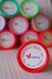 This article will give you ideas for card making and setting up a pretend post office in the classroom. 20 Unique Diy Valentine S Day Card Ideas For Kids