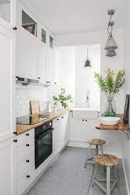 11 desain dapur minimalis sederhana terbaik, tetap estetis walau mungil! Ide Desain Dapur Sempit Memasak Jadi Super Praktis