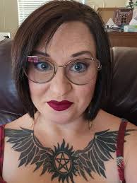 if you like Supernatural, let's be friends! I'm a 30-something,  neurodivergent stay-at-home mom. 🥧 Dean girl at heart, but I try to stay  well-rounded