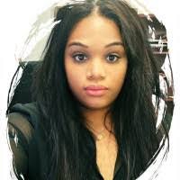 Haley Curry's Instagram, Twitter & Facebook