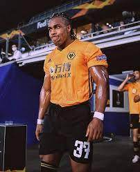 Check spelling or type a new query. Cette Photo D Adama Traore Hier Le Meilleur Du Football Facebook