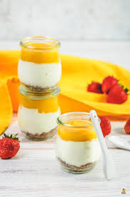 Der sommer kommt mit großen schritten näher und daher werden auch. Sommerliches Mango Cheesecake Dessert Im Glas Backina