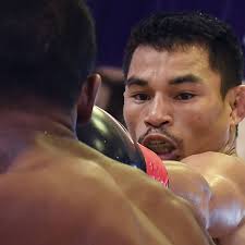 Floyd Mayweather's record in peril after Wanheng Menayothin moves to 50-0