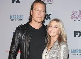 Since 2002, bo has been in a relationship with actor john corbett. John Corbett Weight Height And Age We Know It All