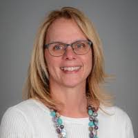 Roxanne Ireland's Instagram, Twitter & Facebook