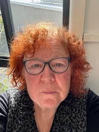 One-woman-band musician for hire