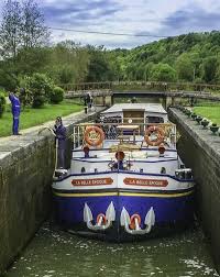 France La Belle Epoque European Waterways Six Room Floating Boutique Barge Hotel Cruises The Burgundy Canal Each Week Spring T Waterway Sailing Trips Canal