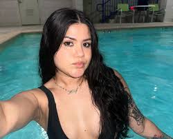 Take me back baby ️ #vacations #fyp #makeupartist #travaling