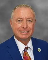 Rick Lott's Instagram, Twitter & Facebook